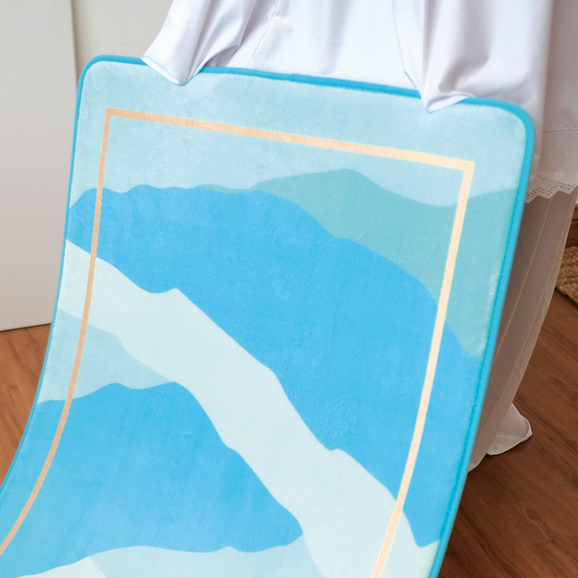 Quba Abstract in Turqoise