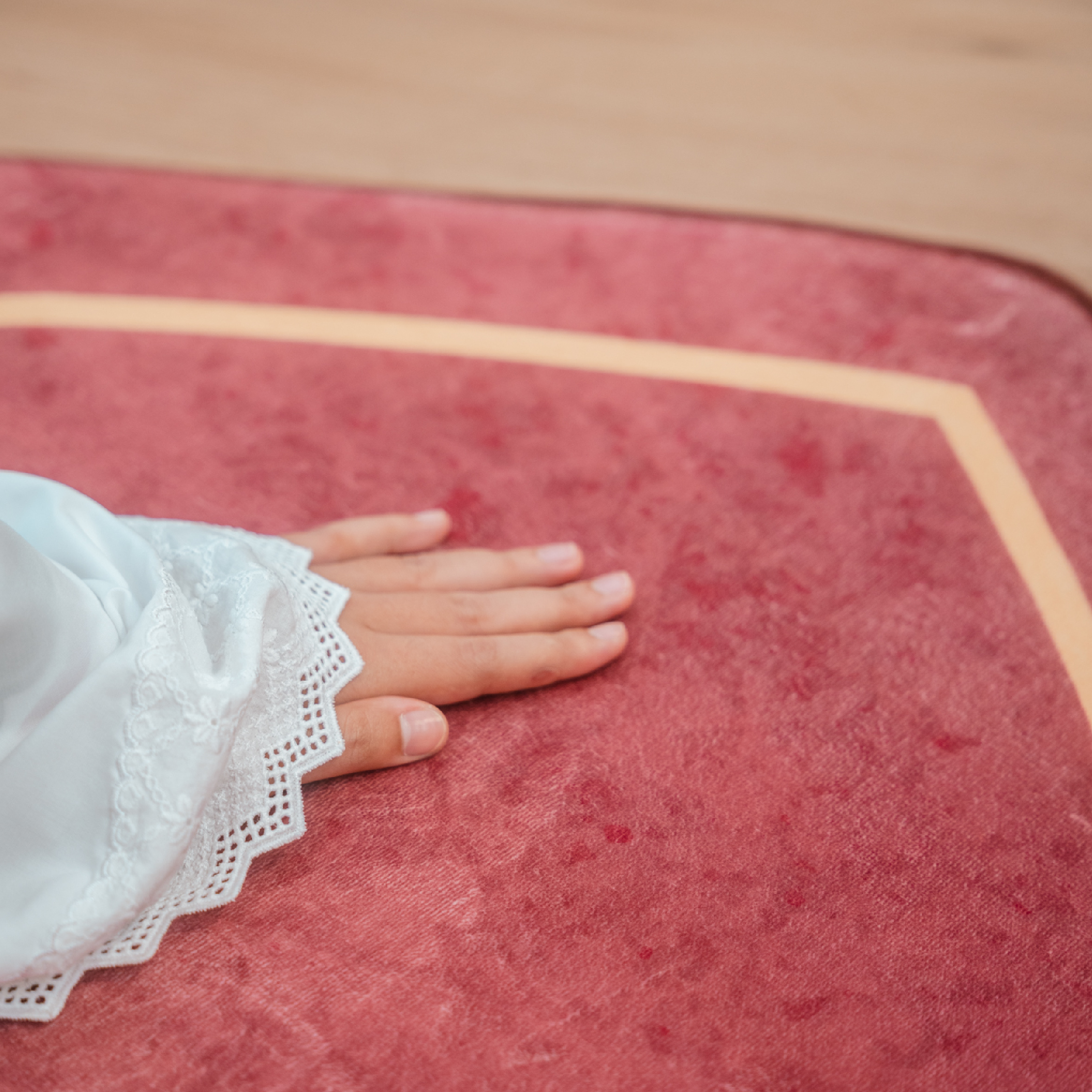 Quba Malikha in Westar Grey