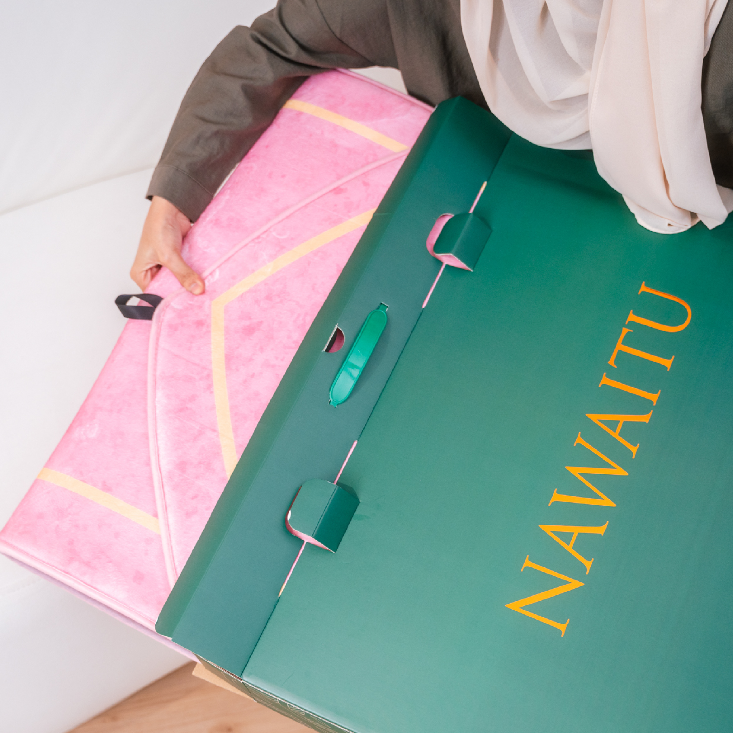 Quba Malikha in Westar Grey