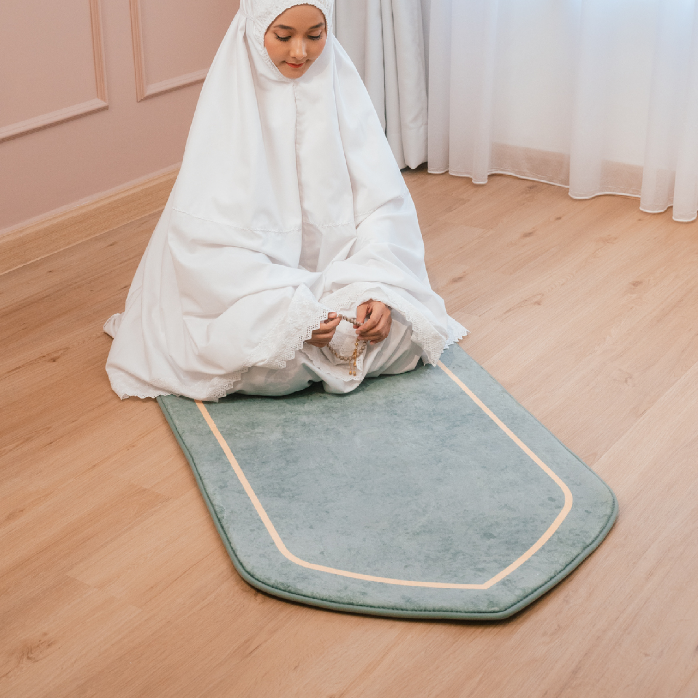 Quba Malikha in Westar Grey