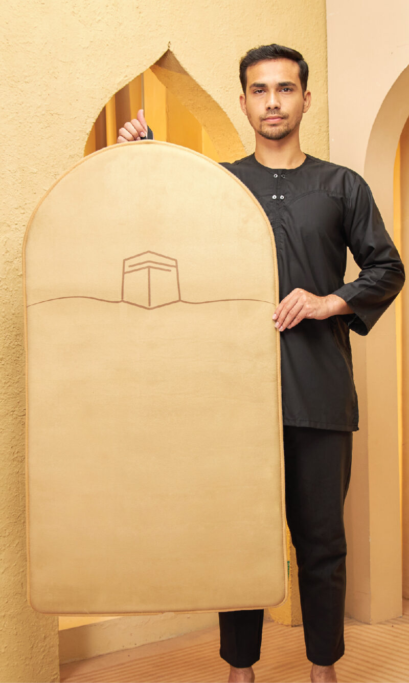 Arche Abbad in Maple