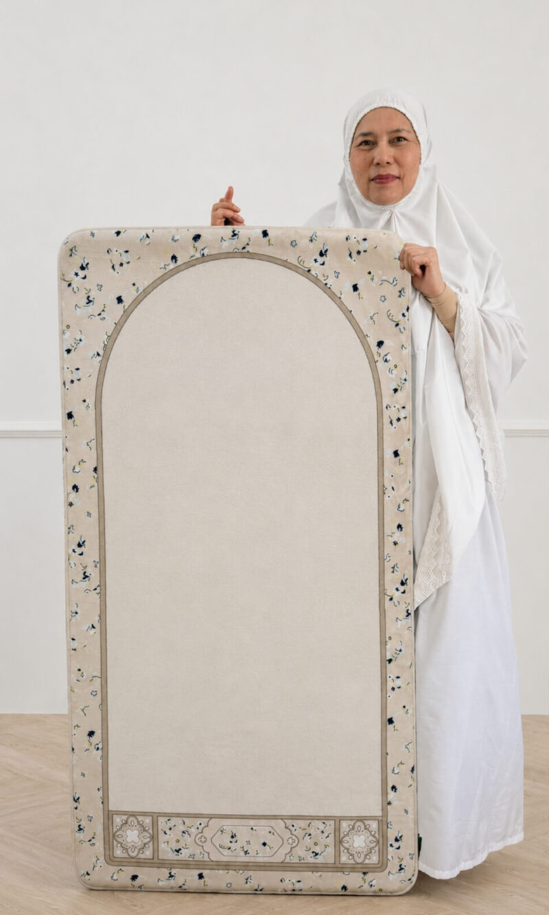 Square Radwa Ivory
